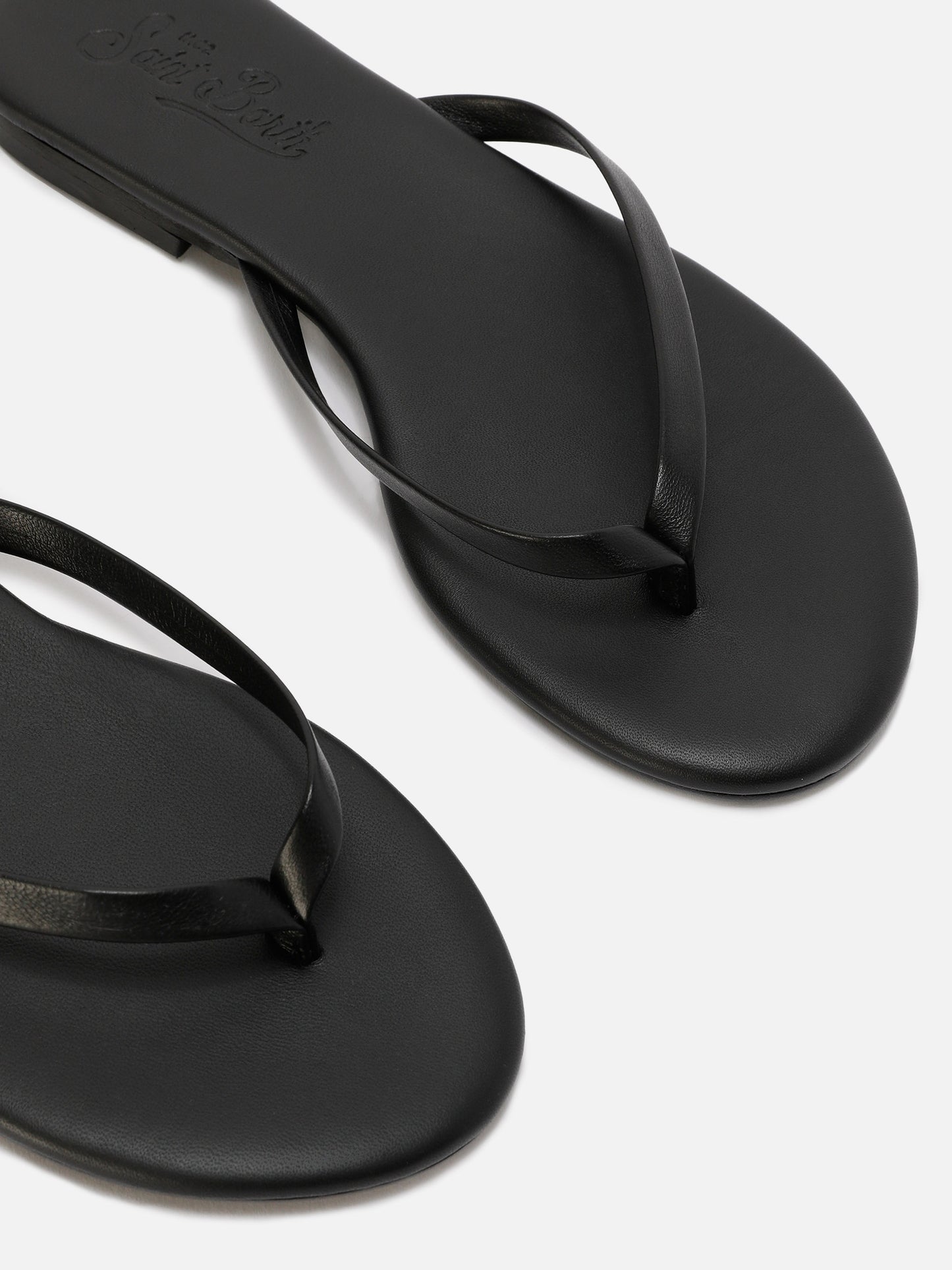 Chanclas Essentials de piel auténtica en negro