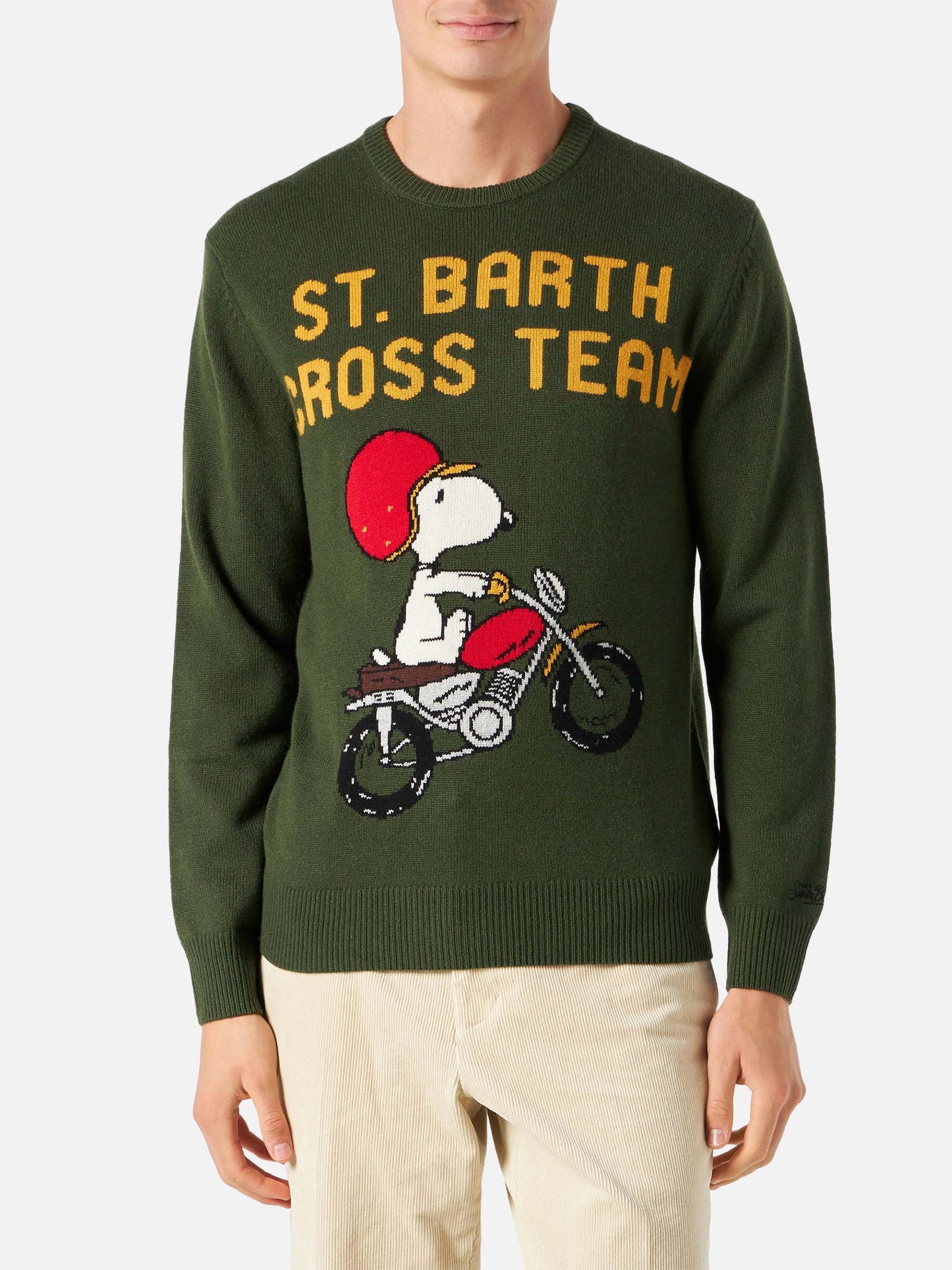Herren-Pullover in Militärgrün mit Snoopy-Aufdruck | PEANUTS™ SONDEREDITION