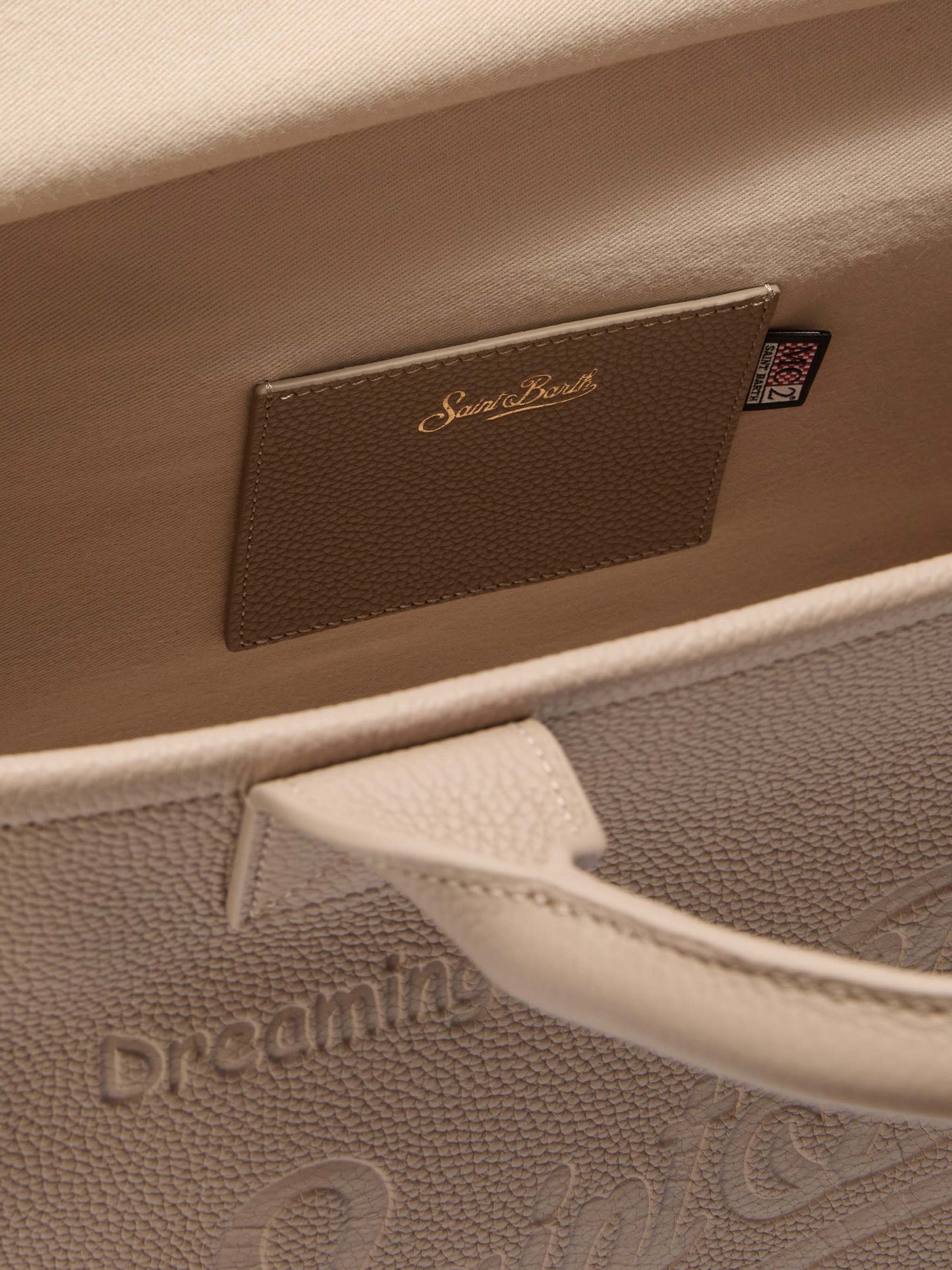 Vanity Bag grand sac porté épaule en cuir martelé noisette