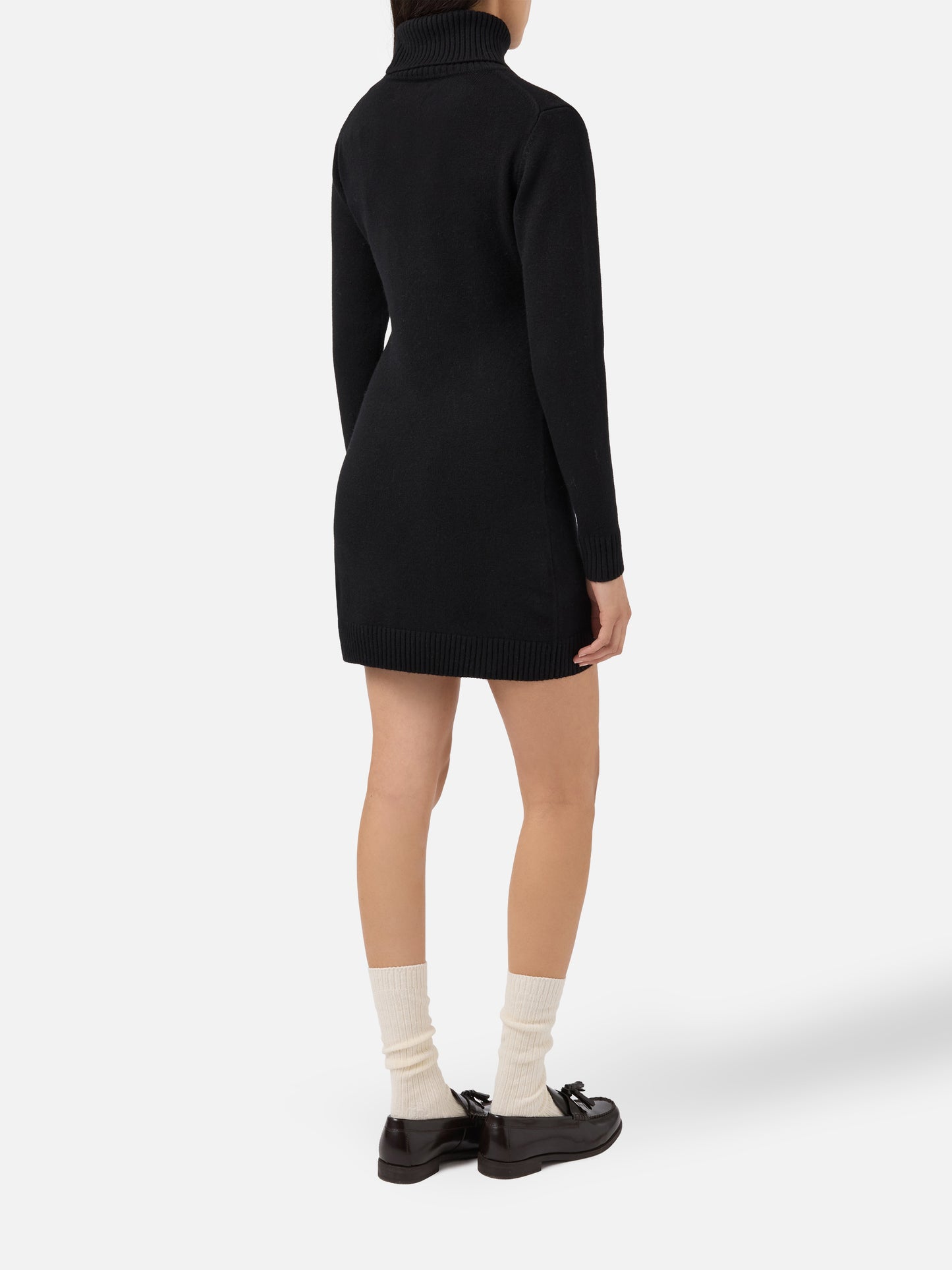 Brea-Kleid aus schwarzer, weicher Wolle