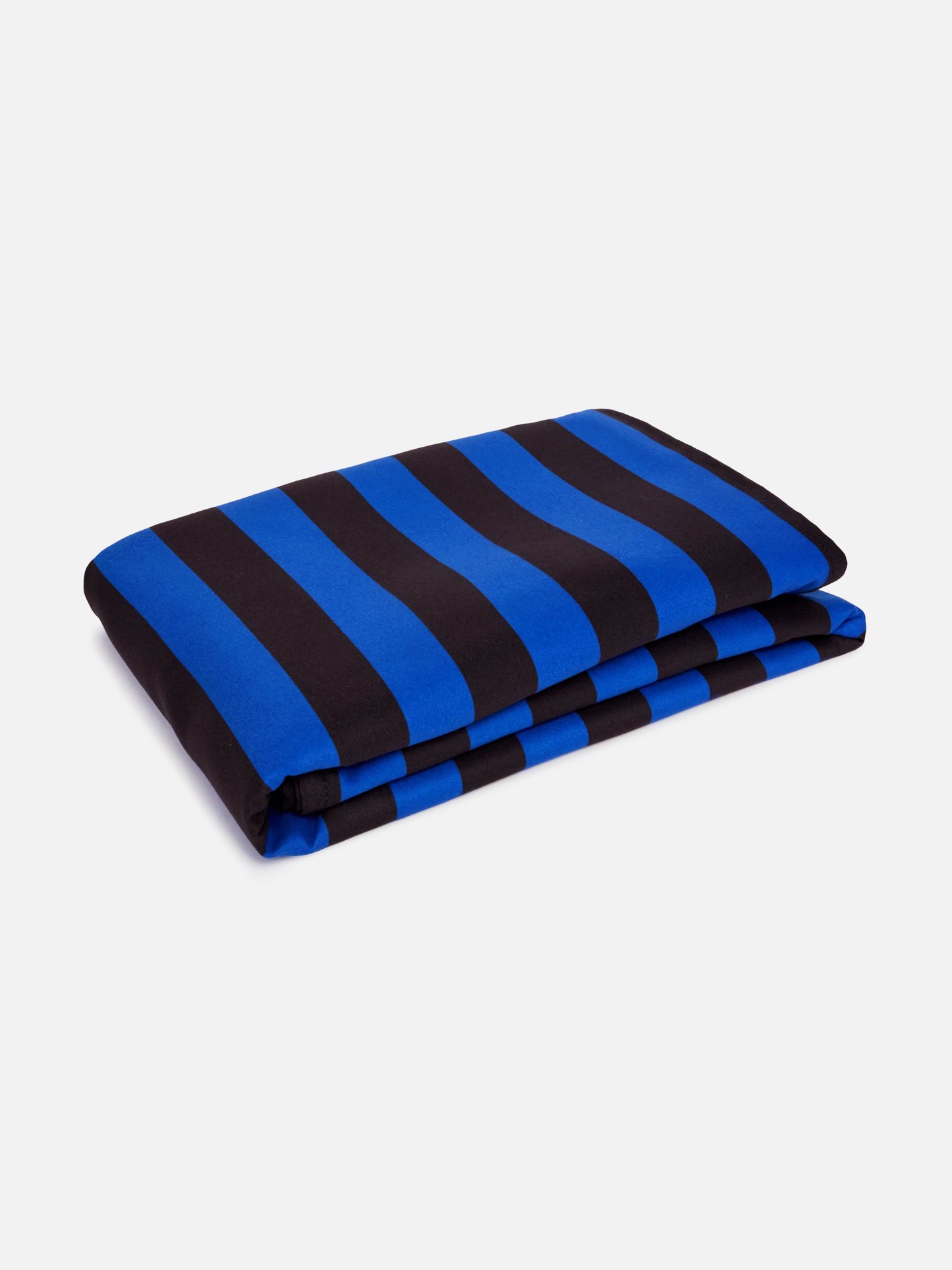 Gestreiftes Mikrofaser-Strandtuch Aidan mit Inter-Print | INTER FC SPECIAL EDITION