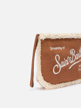 Aline Shearling Pouch aus Sherpa- und Kamel-Imitat-Wildleder