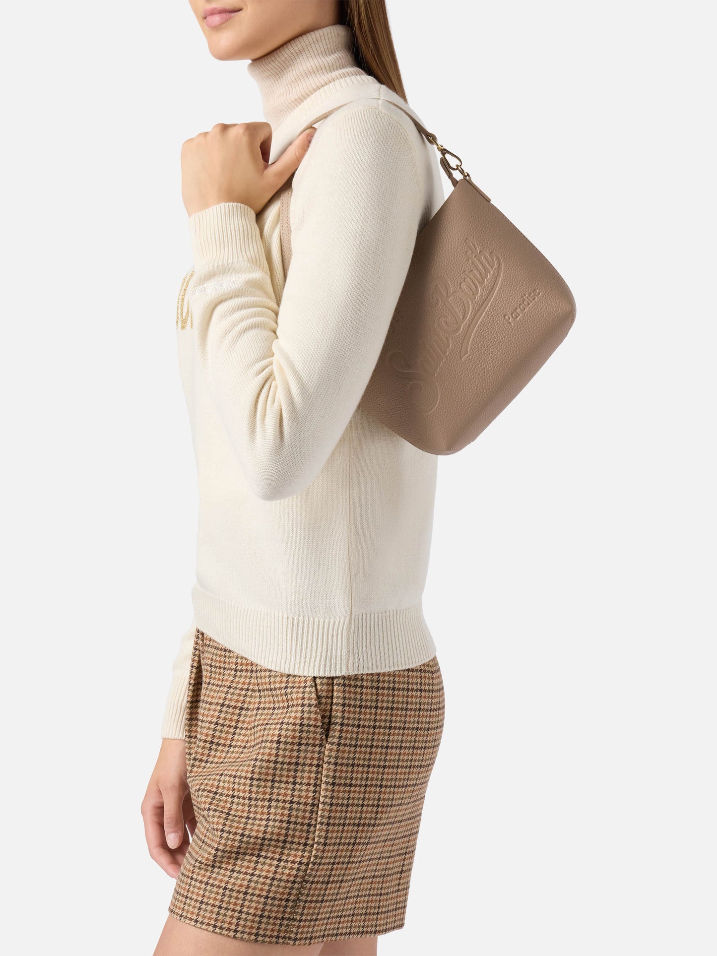 Aline Schultertasche aus gehämmertem haselnussbraunem Leder