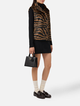 Gilet en fausse fourrure Ambre à imprimé zèbre 