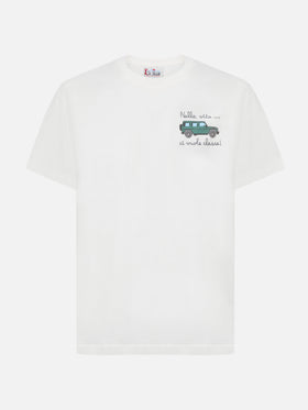 Arnott-Baumwoll-T-Shirt in Weiß mit Auto- und „Nella vita ci vuole classe“-Stickerei