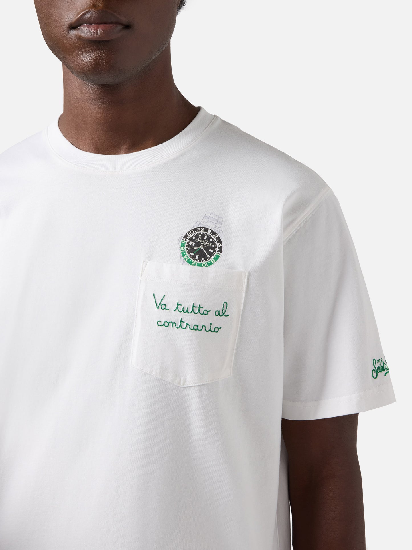Weißes Austin T-Shirt mit Uhr und „Va Tutto Al Contrario“-Stickerei 