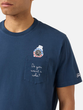 Camiseta Austin azul con bordado de reloj y Do You Want A Cola? 