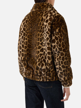Chaqueta Aveline de pelo sintético con estampado de leopardo 