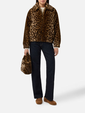 Chaqueta Aveline de pelo sintético con estampado de leopardo 