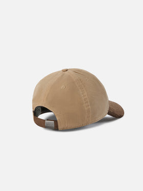 Gorra de pana encerada color Nut Baseball con bordado del logo 