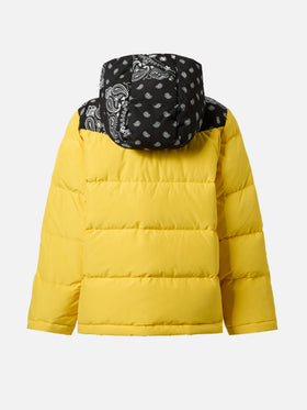 Kapuzen-Daunenjacke Baxter Jr. mit Bandana-Print