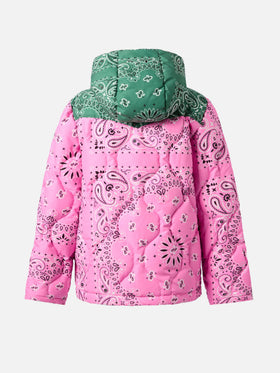 Kapuzen-Daunenjacke Baxter Jr. mit Bandana-Print