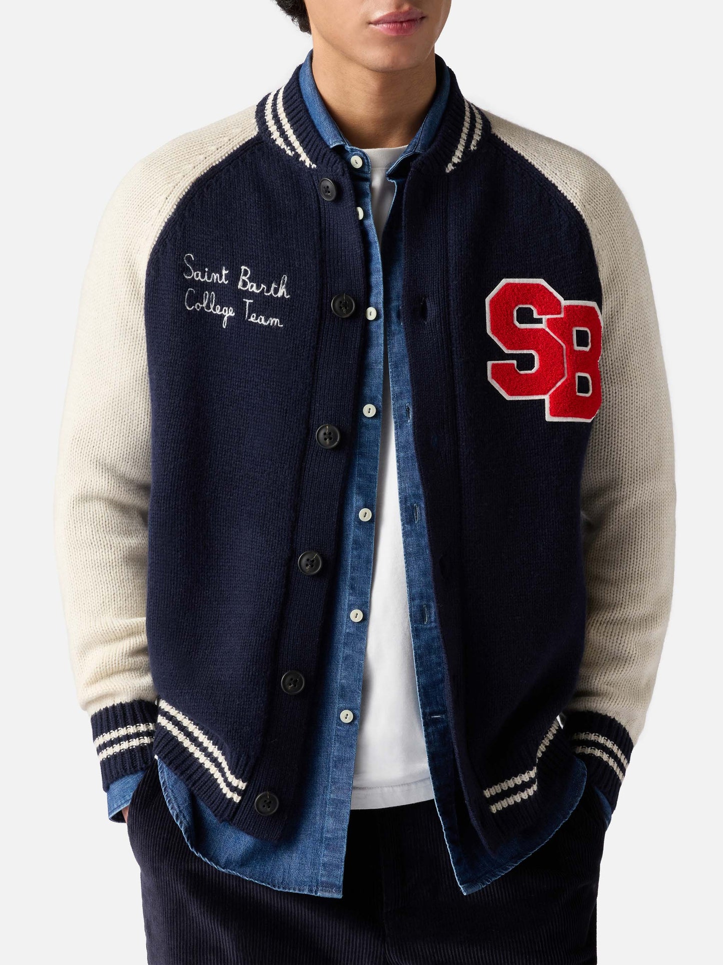 Marineblaue Strickbomberjacke im College-Stil von Benjamin