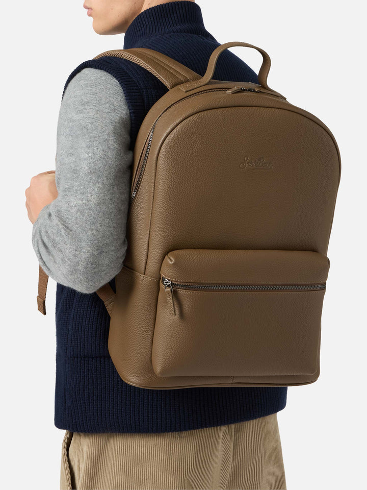 Rucksack aus braunem Leder
