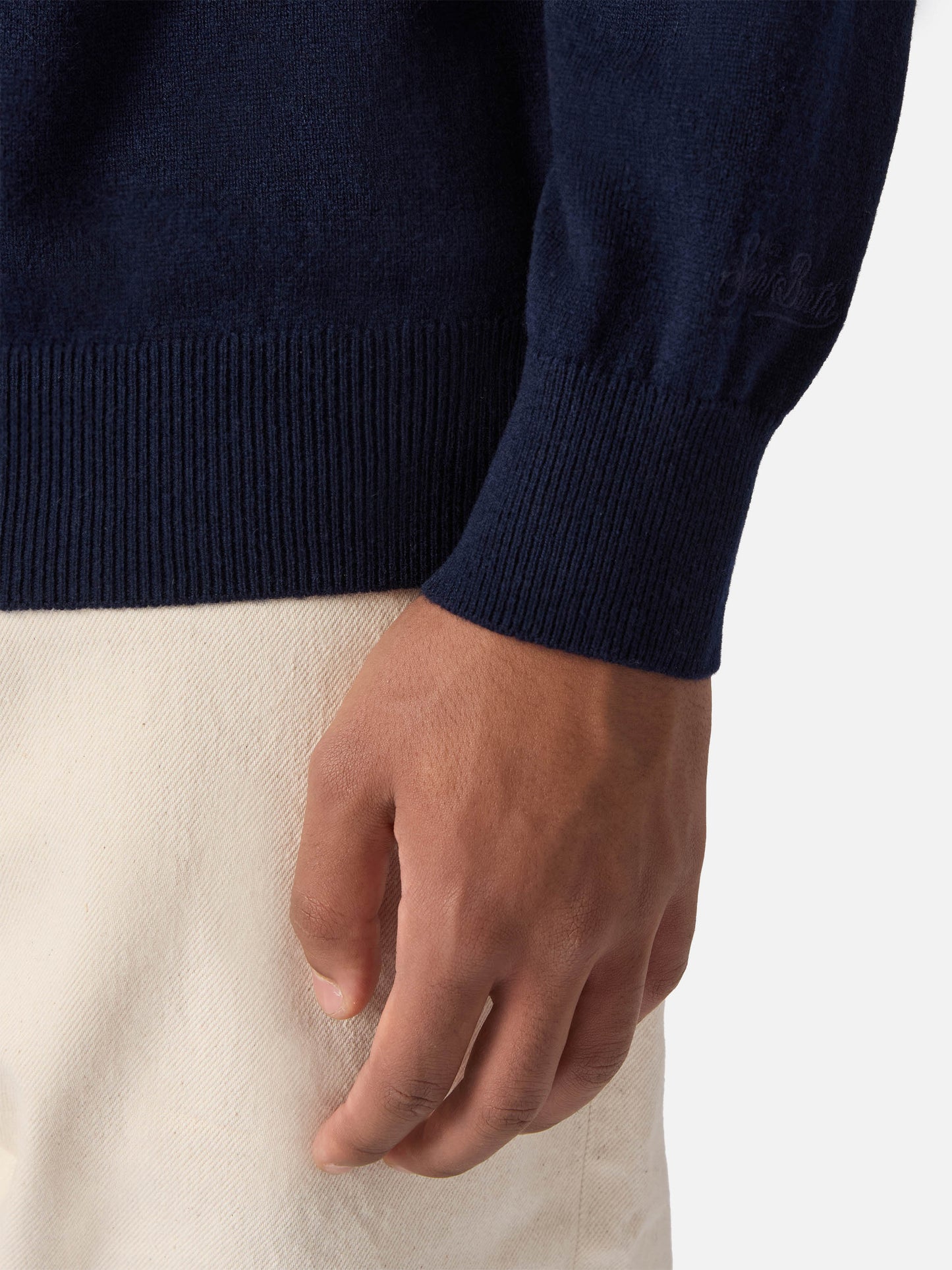 Rollkragenpullover Bond aus nachtblauer Merinowolle und Kaschmir