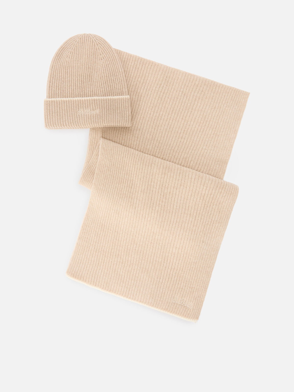 Ensemble bonnet et écharpe en laine beige 