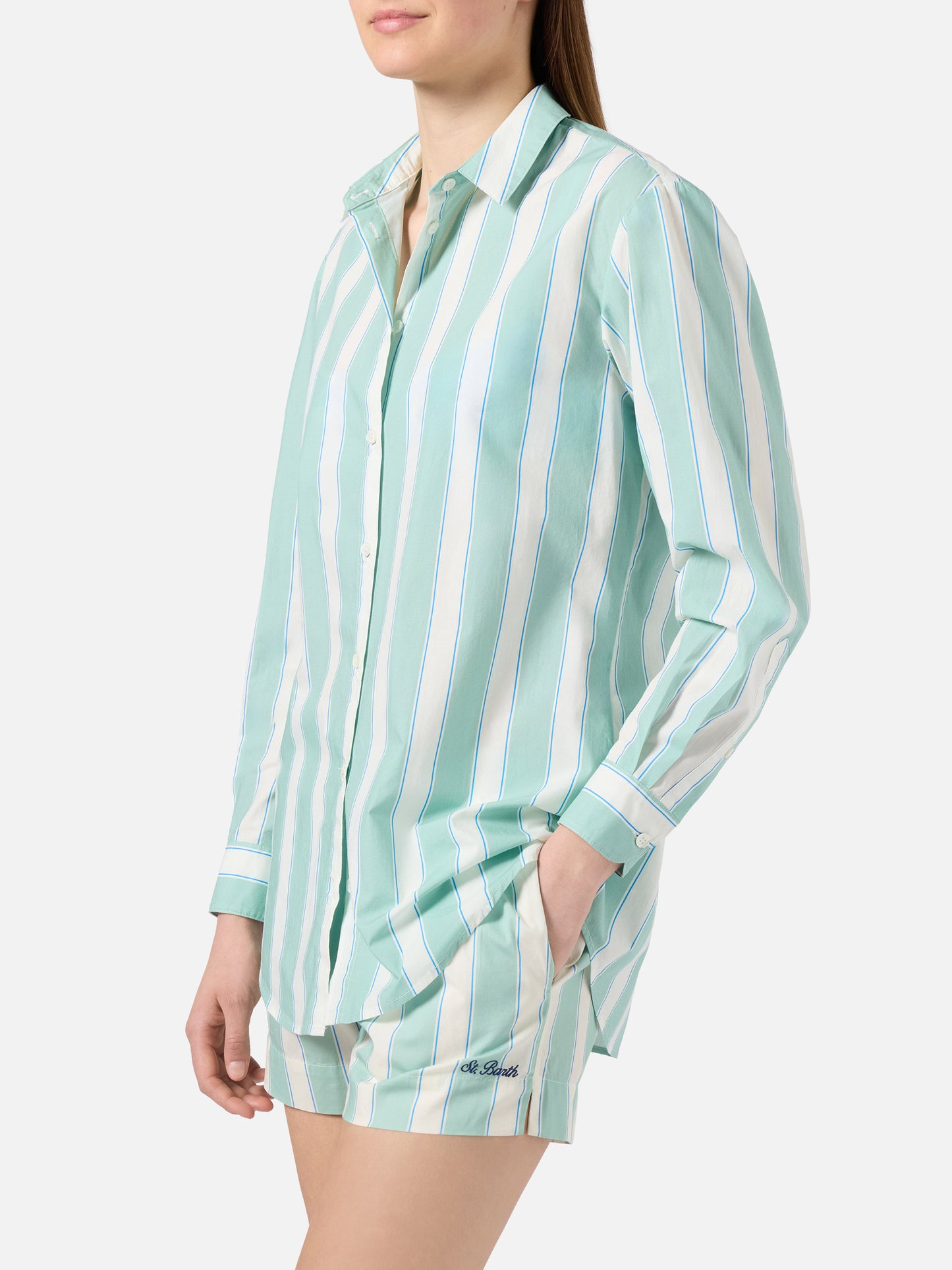 Camisa Brigitte de algodón con rayas verdes y bordado Sport Club 