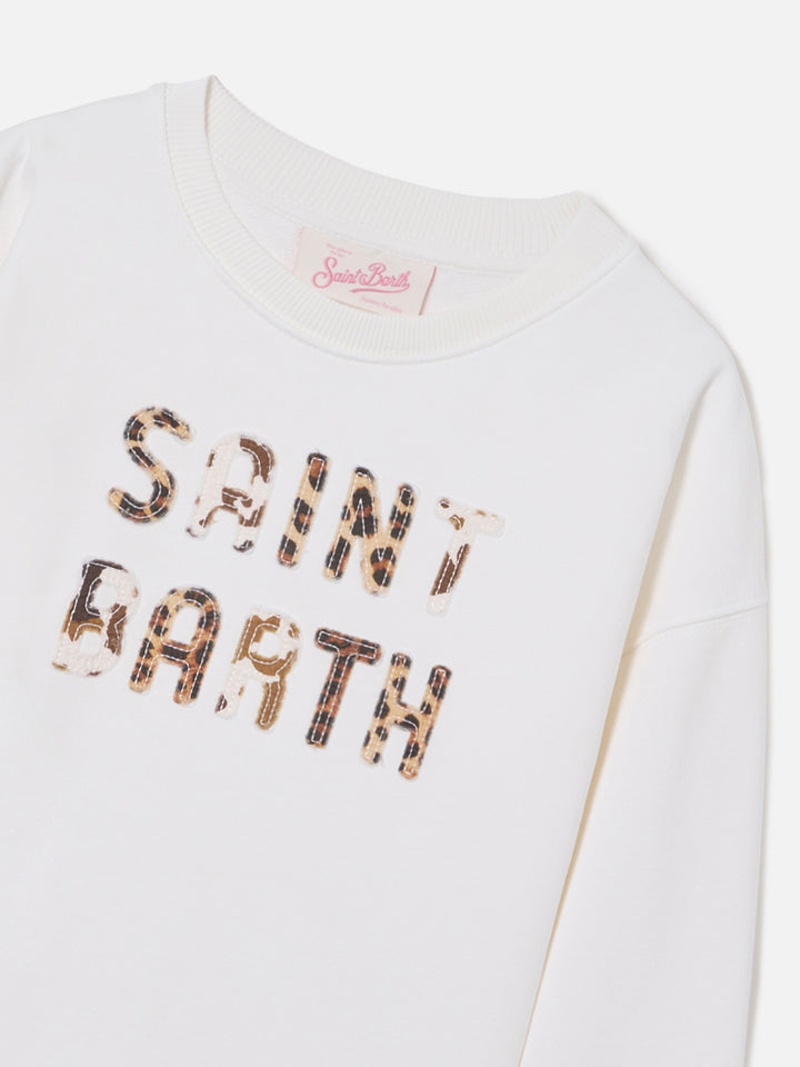 Briony Crewneck Sweatshirt in white with leopard patch