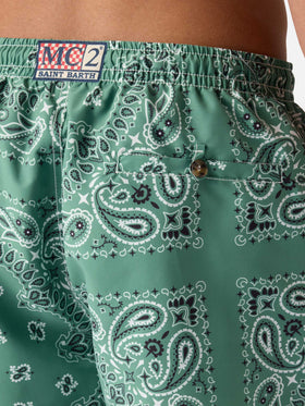 Short de bain Caprese avec imprimé bandana vert militaire 