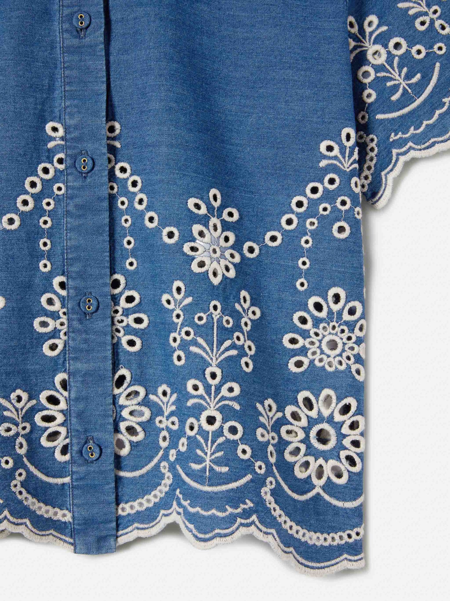 Chemise Clementine Jr en chambray effet denim avec broderie sangallo 