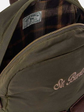 Sac à dos ciré vert militaire Cody avec logo brodé 