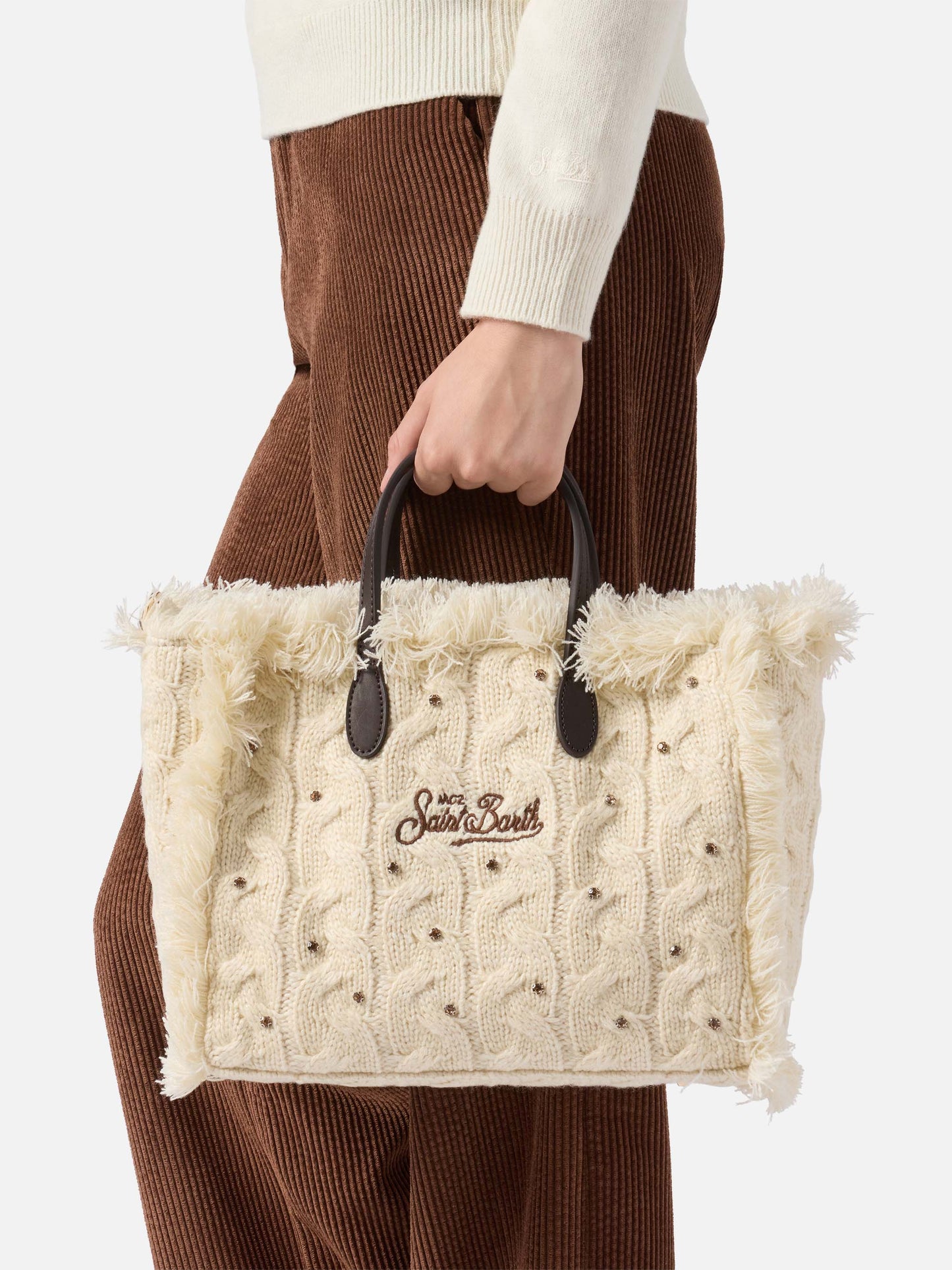 Colette Wollflechthandtasche aus weißem, geflochtenem Wollmischgewebe mit Strasssteinen