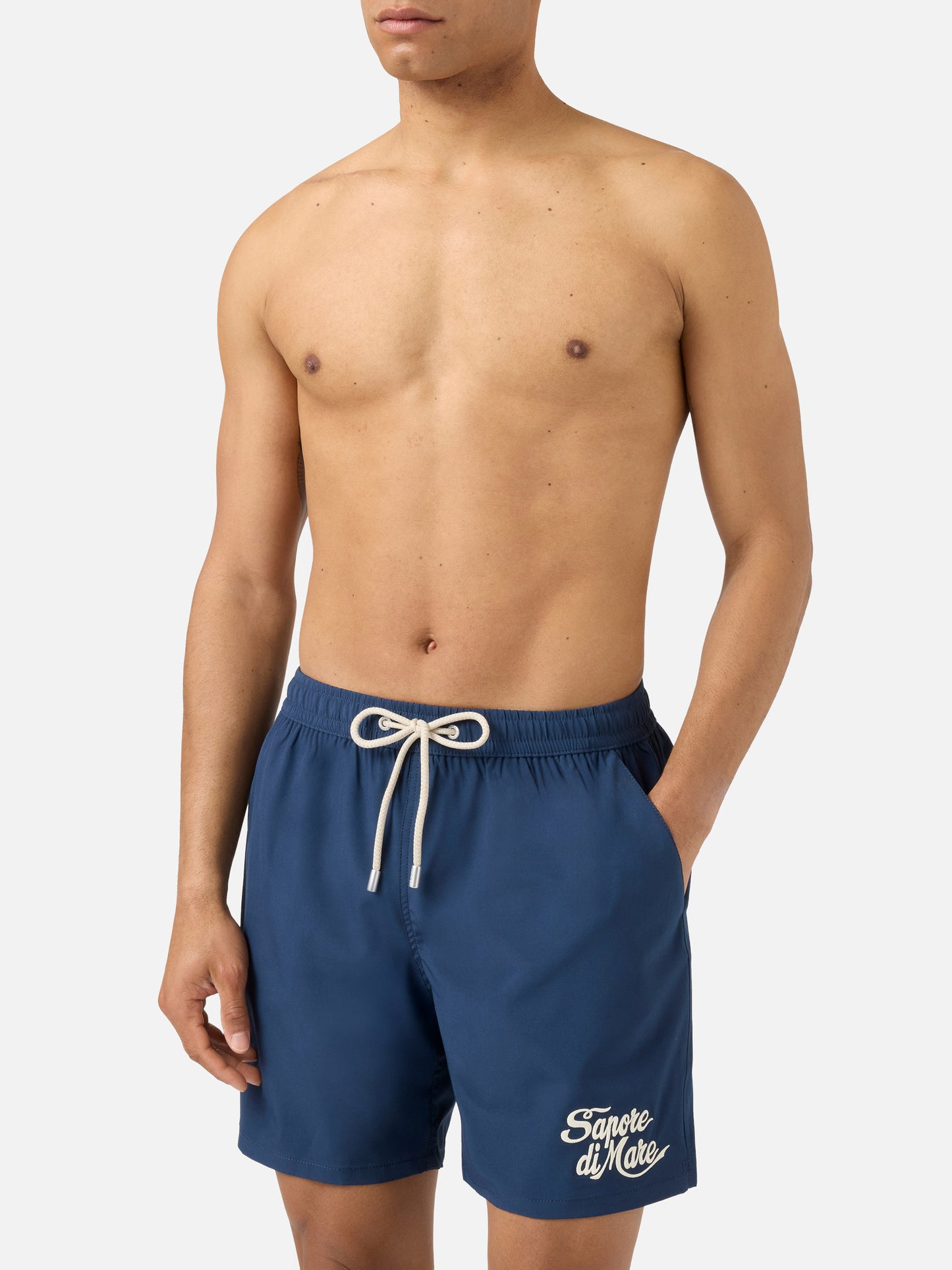 Short de bain confortable bleu avec broderie Sapore di Mare | Édition spéciale 