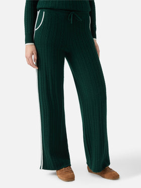 Dinard-Zopfstrickhose aus britisch-grüner Wolle mit St.-Barth-Stickerei