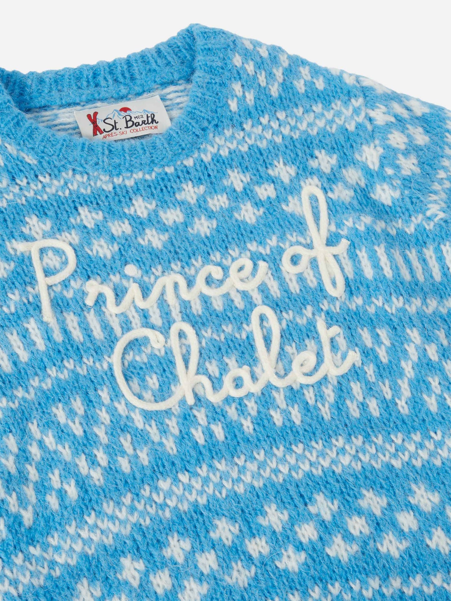 Hellblaues Douglas Soft-Shirt mit Rundhalsausschnitt und Prince of Chalet-Stickerei