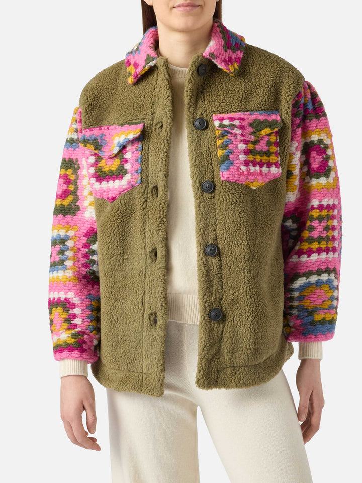 Overshirt Elys verde militare con dettagli crochet