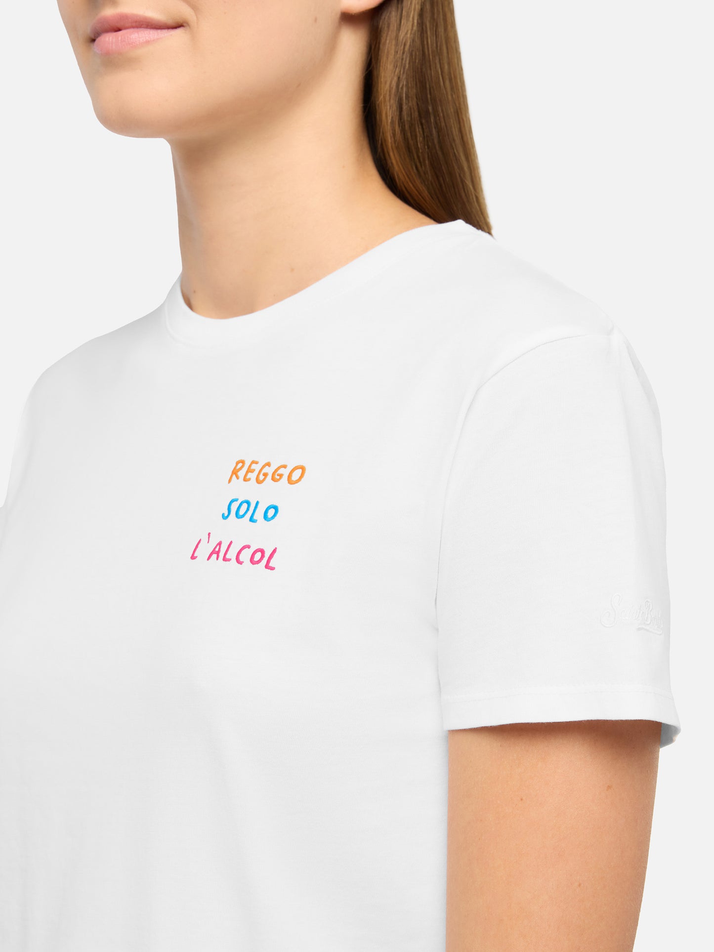 Camiseta de algodón Emilie con bordado Reggo solo alcool 