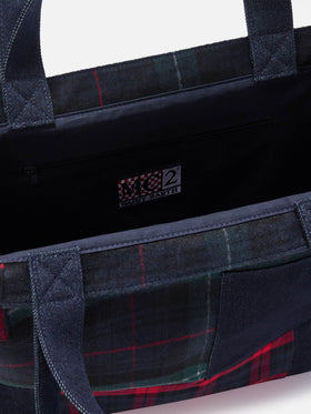 Unverzichtbare tote Tasche aus Patchwork-Denim und Tartan 
