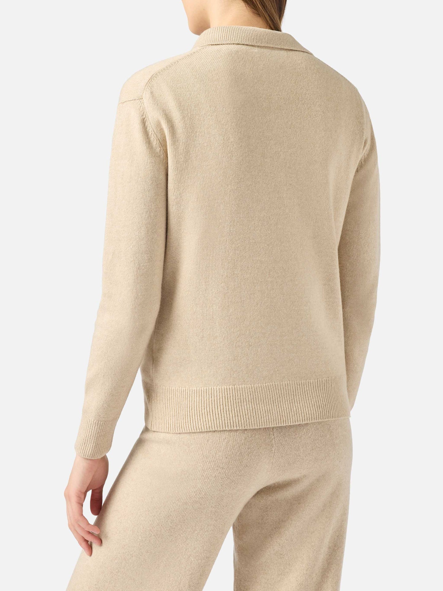 Jersey beige Eze de cashmere mezclado con cuello polo 