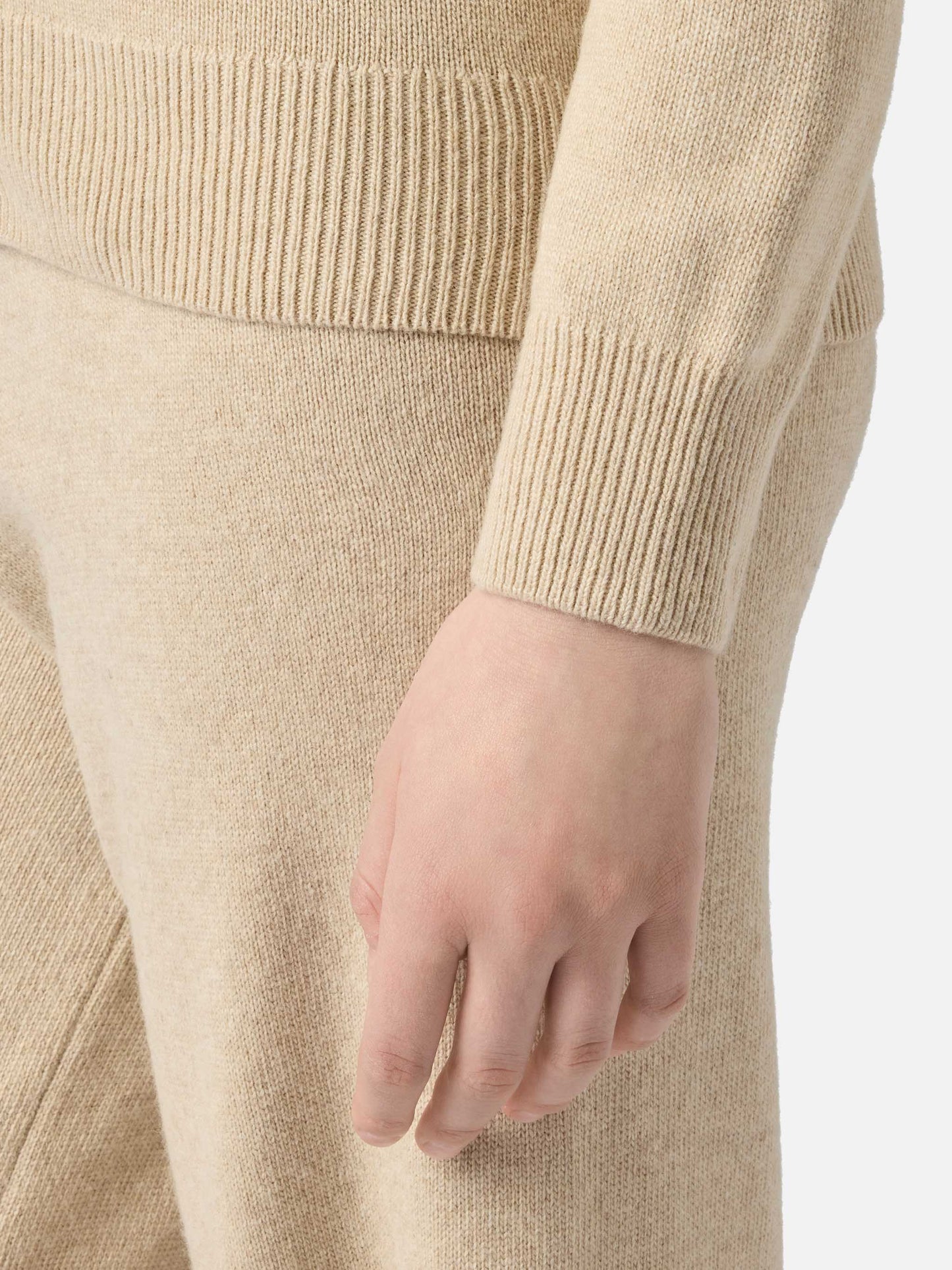 Jersey beige Eze de cashmere mezclado con cuello polo 