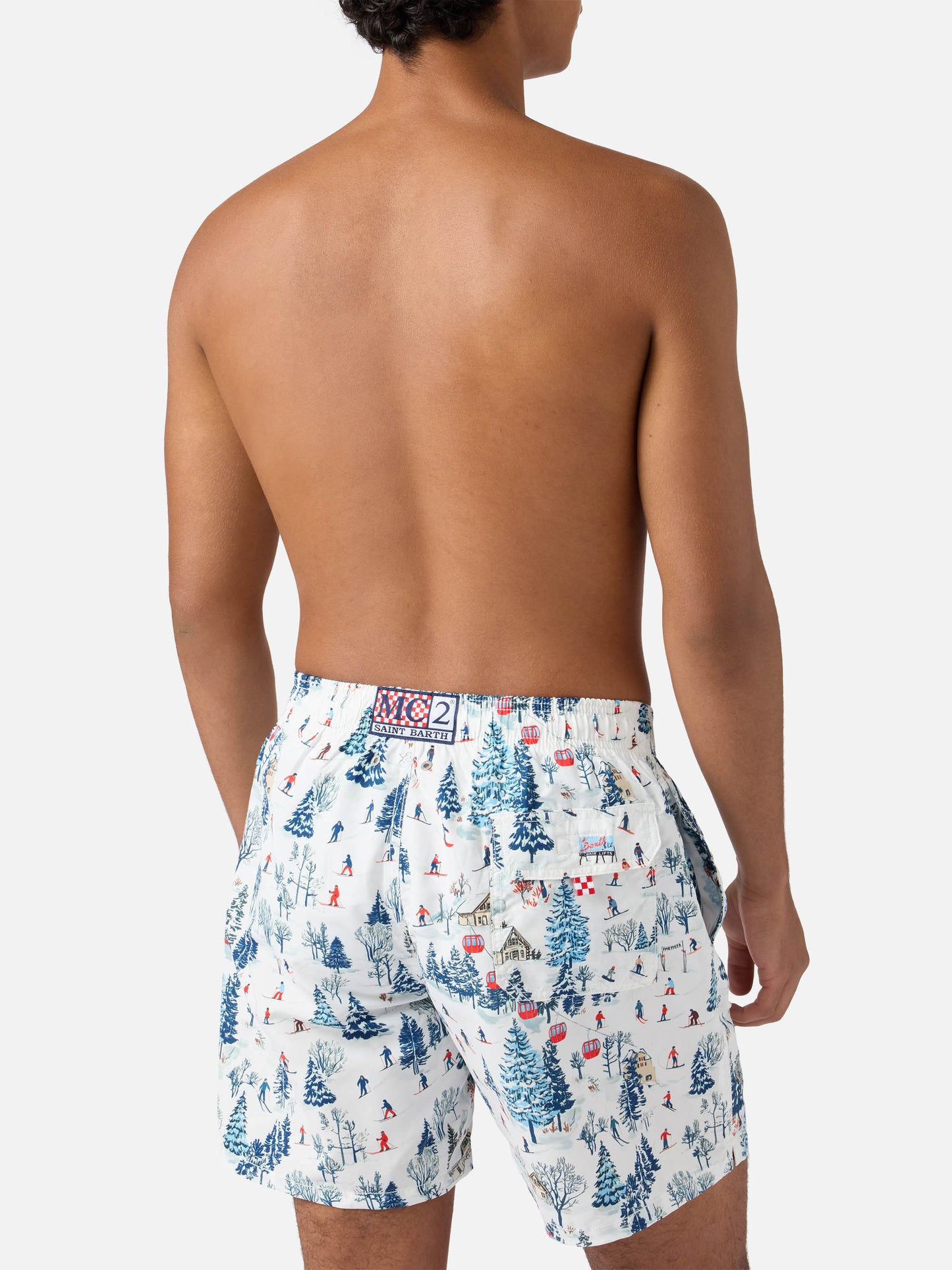 Mittellange Gustavia-Badeshorts mit Skilandschaftsmuster
