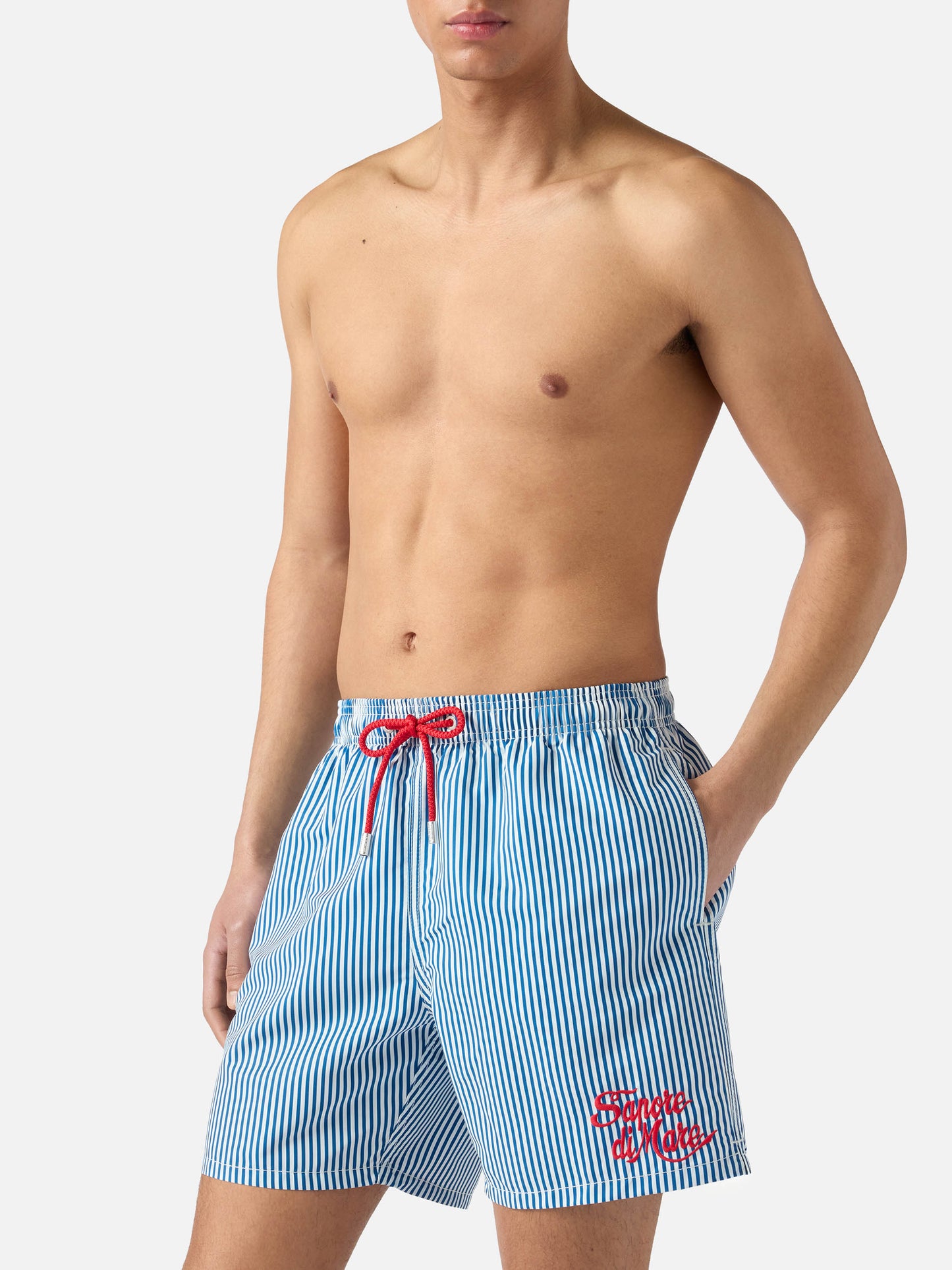 Short de bain Gustavia bleu à rayures avec broderie Sapore di Mare | Édition Spéciale 