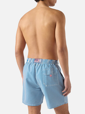 Short de bain Gustavia bleu à rayures avec broderie Sapore di Mare | Édition Spéciale 