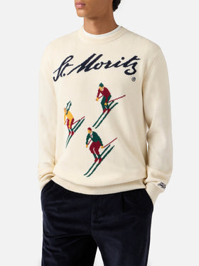 Heron-Pullover in Weiß mit Jacquardmuster einer Postkarte aus St. Moritz Ski