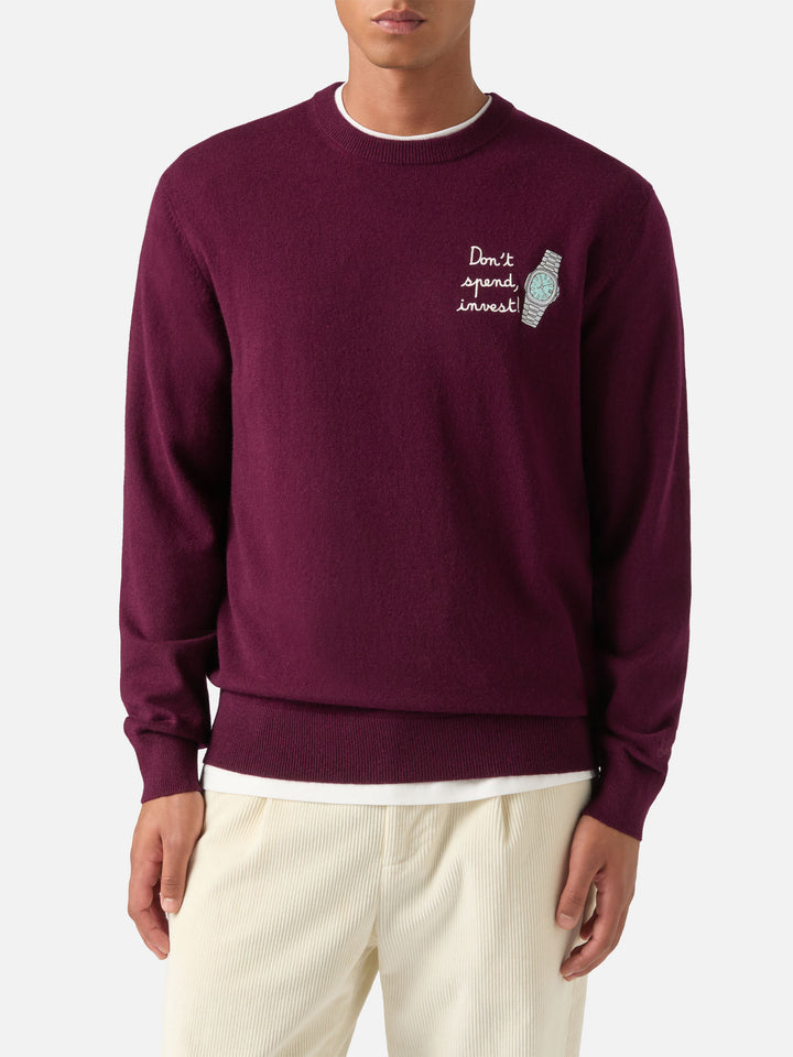 Pull col rond Burgundy Heron en laine légère mélangée et cachemire avec broderie Don't Spend, Invest 