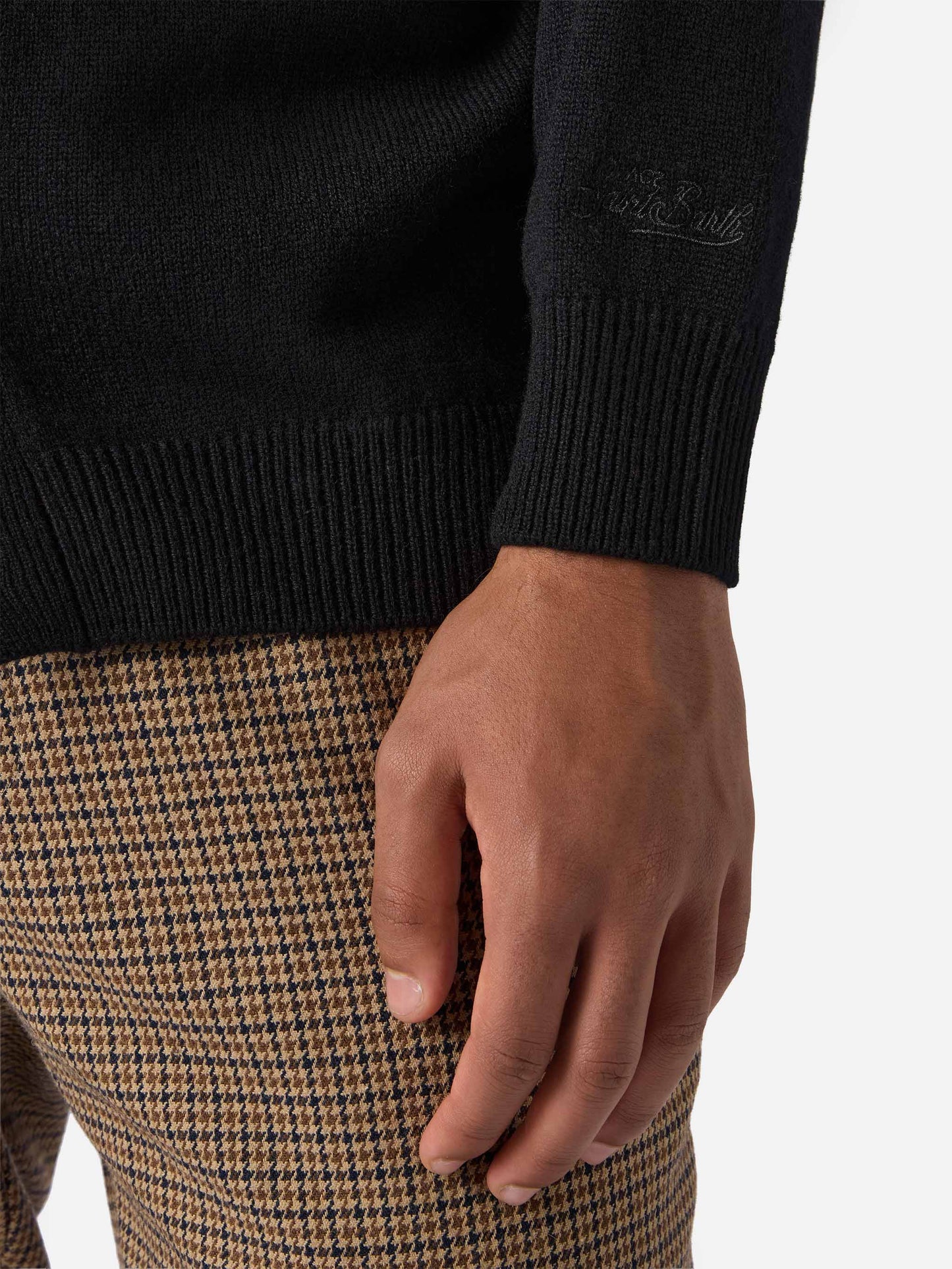 Herrison Strickjacke aus reiner Wolle in Schwarz