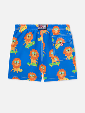 Short de bain garçon mi-long en jean avec imprimé leo skateur 
