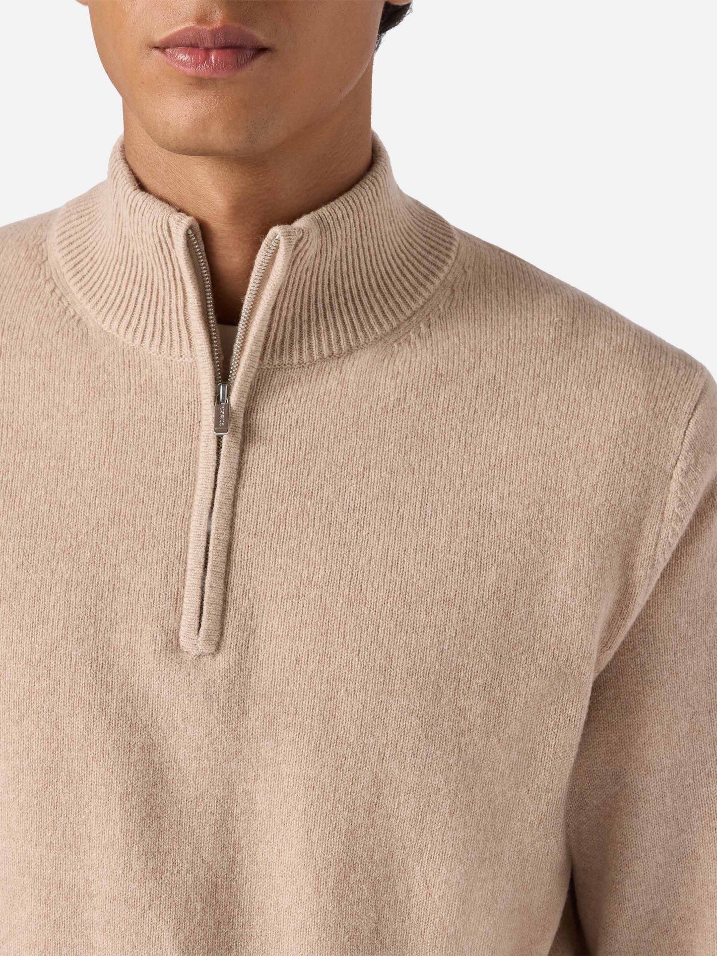 Jermyn Pullover mit halbem Reißverschluss aus 100 % Lammwolle, beige