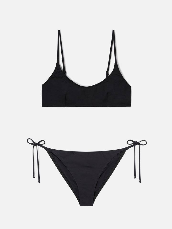 Bikini bralette negro Judy Virgo con lazadas 