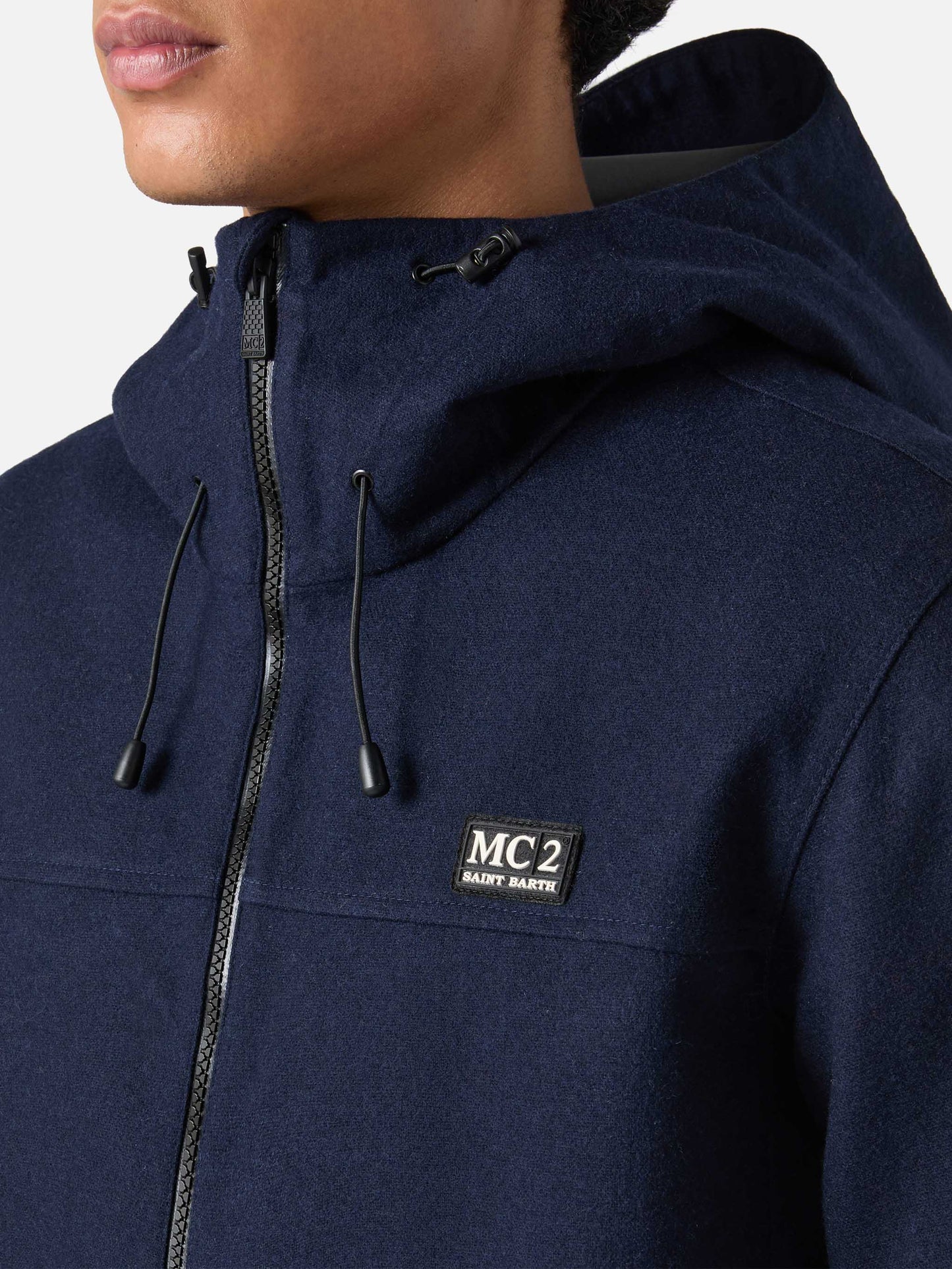Marineblaue Windjacke mit Kapuze von Kauris
