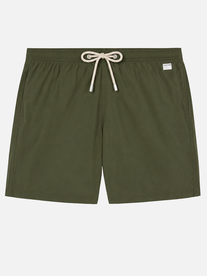 Bañador corto de tejido ligero verde militar Lighting Pantone | PANTONE® SPECIAL EDITION 