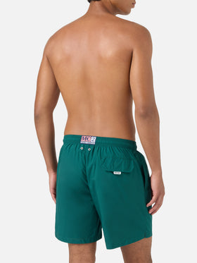 Short de bain Lighting Pantone en vert British | PANTONE SPECIAL EDITION 