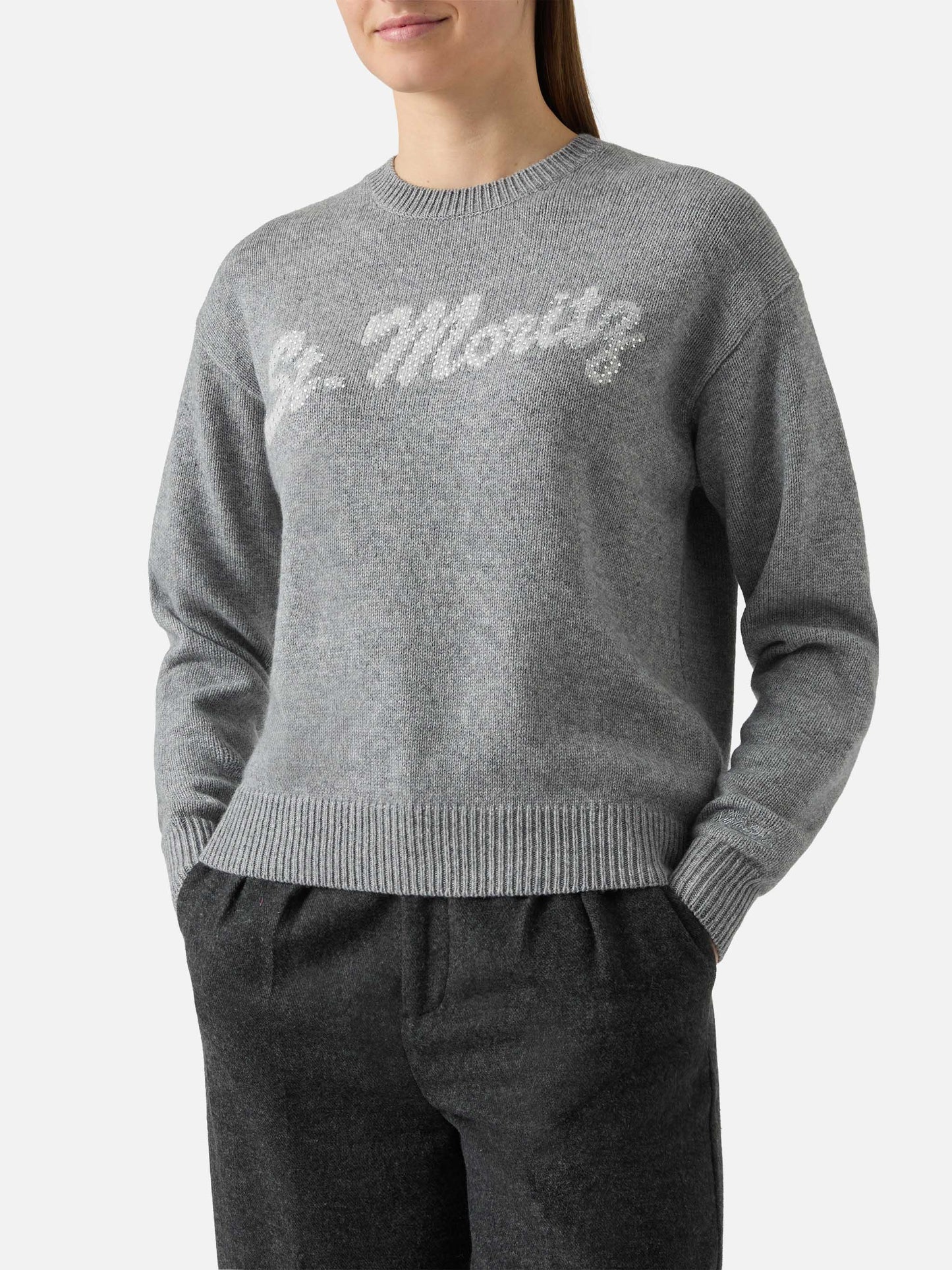 Grauer Louise-Pullover mit Rundhalsausschnitt und St. Moritz-Strasssteinen | ST. MORITZ TOP OF THE WORLD SPECIAL EDITION