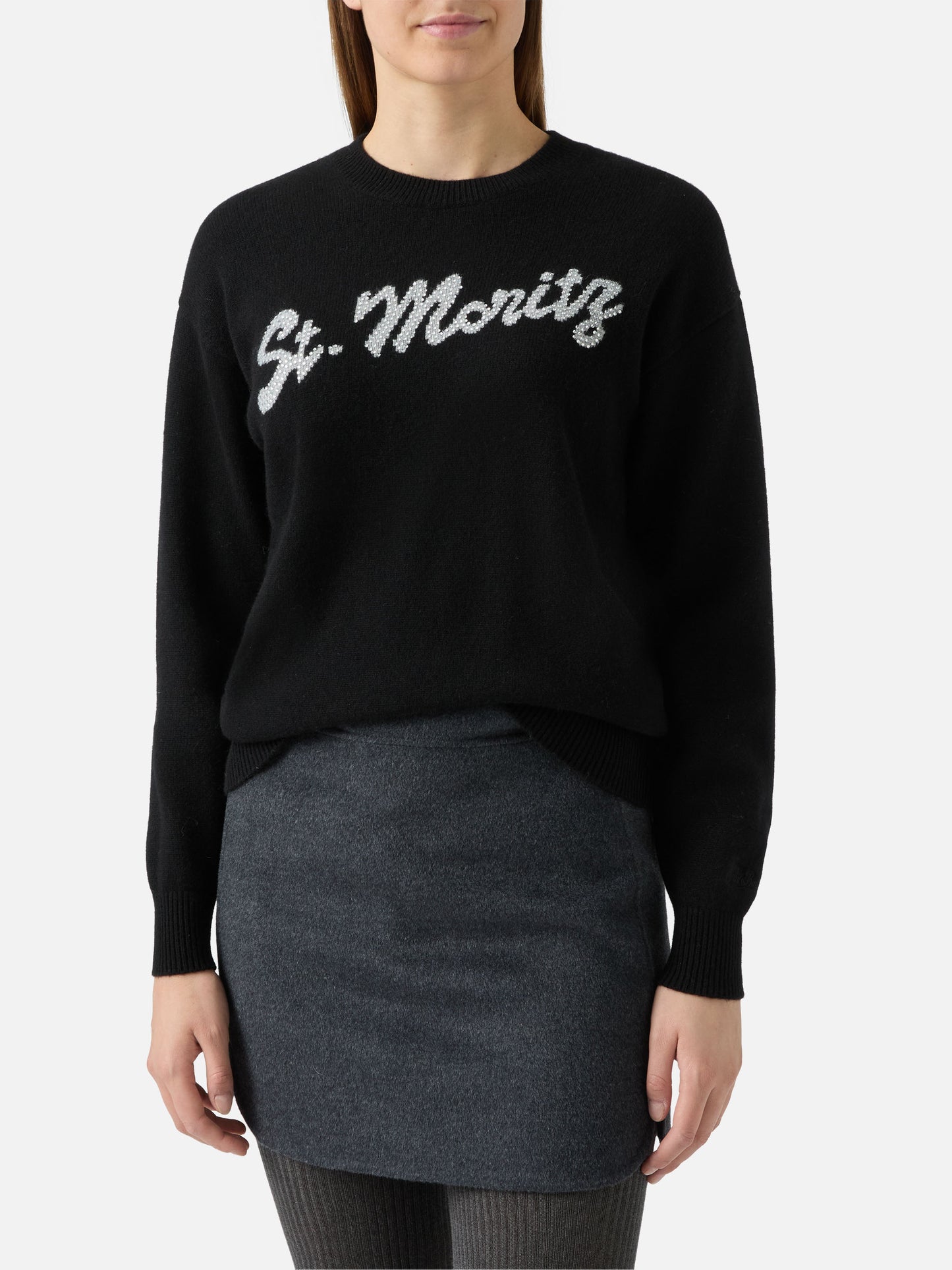 Louise Kaschmirpullover in Schwarz mit St. Moritz Strassapplikation