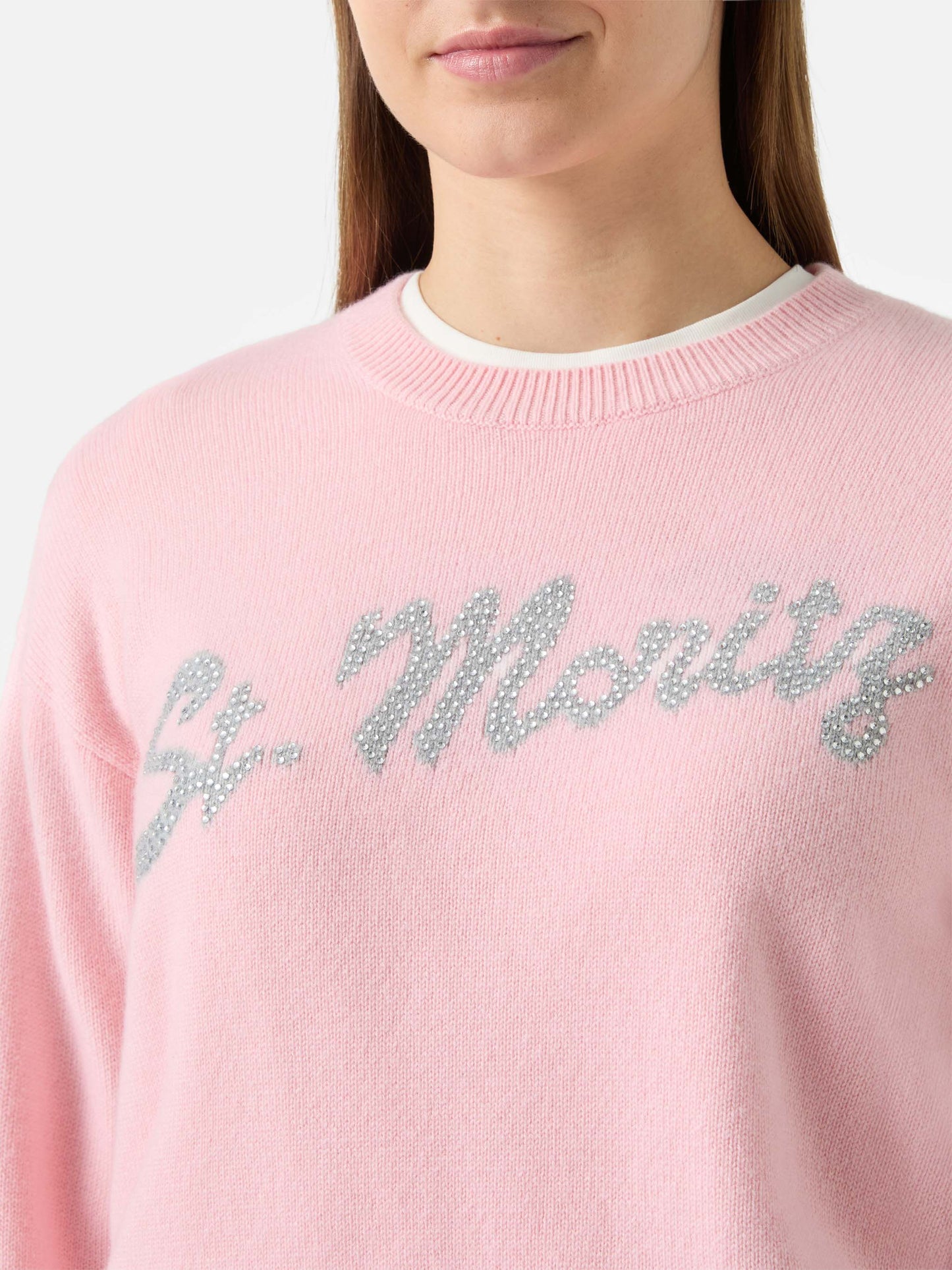 Pull Louise en cachemire rose avec application de strass St. Moritz 