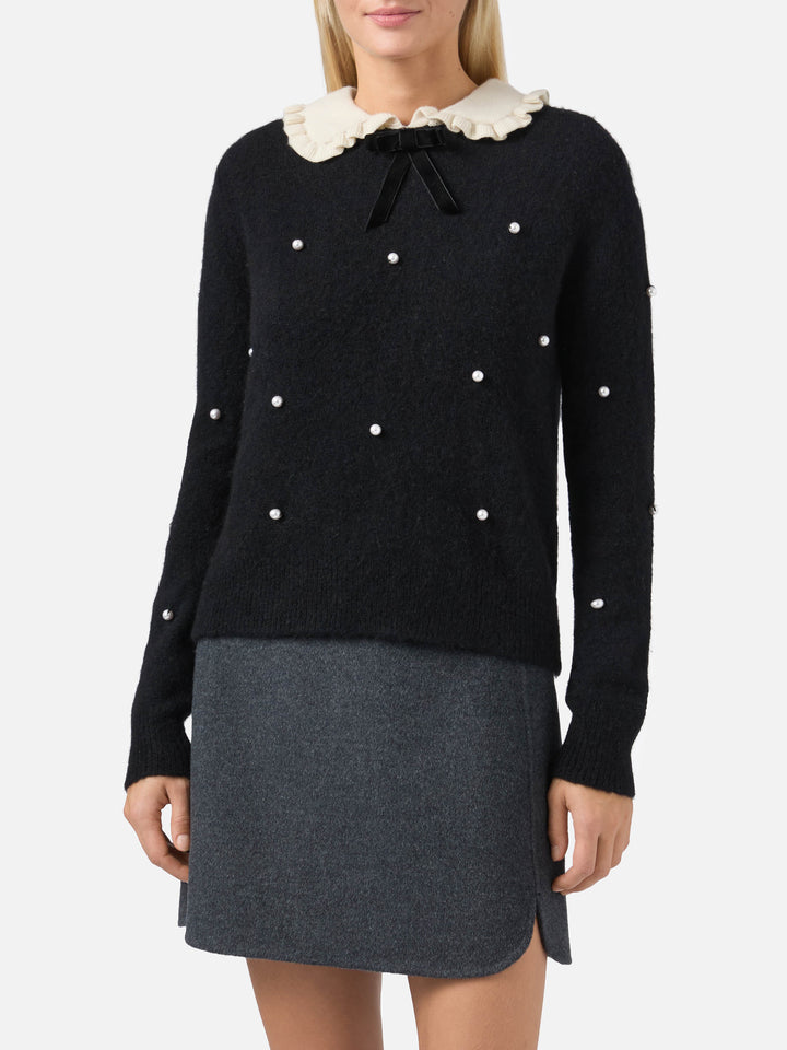 Schwarzer Pullover Levine mit Schleife, Kragen und Perlenverzierung